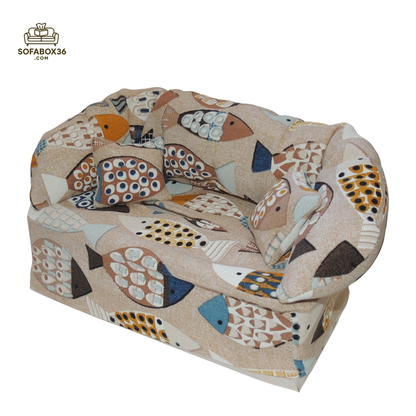 Taschentuchbox Überzug als Sofa dargestellt. Fische